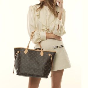 SOLD ♥️ Louis Vuitton Neverfull MM